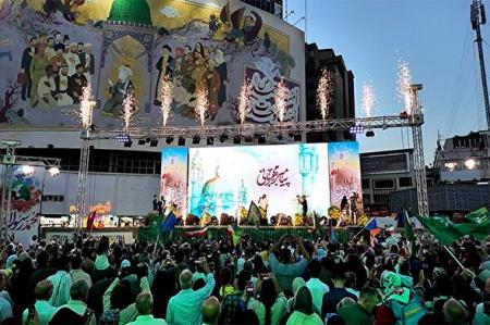 فیلم/ جشن ولادت پیامبر اکرم(ص) و امام صادق(ع) در میدان ولیعصر(عج)