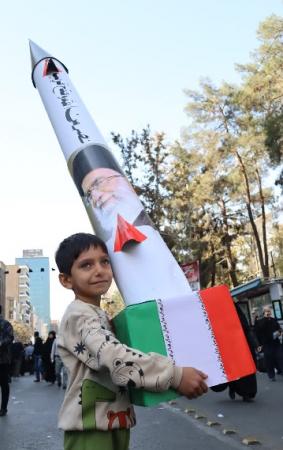 شیرینی کام شهروندان آبادانی با بهره‌برداری از بزرگ‌ترین آب‌شیرین‌کن خوزستان 