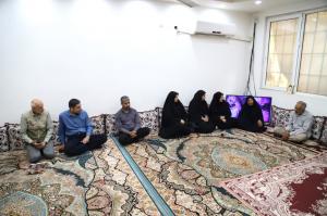 دیدار گروه جهادی ایثارگران با خانواده شهید بوشهری