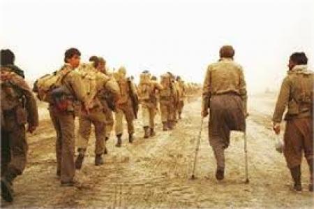دردها گفته نشود، تقدیسِ ایثار به نمایشی ریاکارانه می‌شود