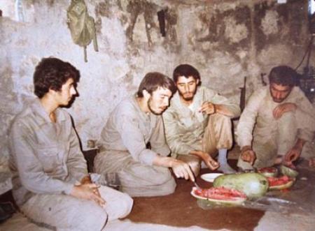 تصاویر جبهه در شب یلدا