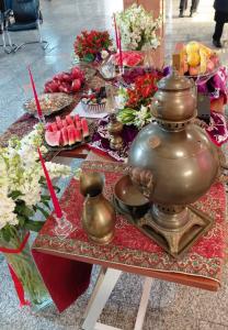 جشن یلدا در بیمارستان جانبازان نیایش برگزار شد