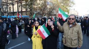 گزارش تصویری از حضور میلیونی مردم در راهپیمایی ۲۲ دی ماه