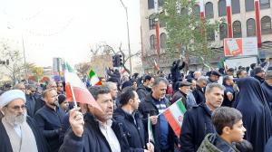 گزارش مصور از حماسه بصیرت‌مندانه ۲۲ دی و حضور دشمن‌شکن تهرانی‌ها/تصاویر