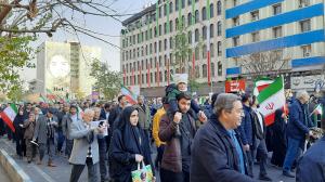 گزارش مصور از حماسه بصیرت‌مندانه ۲۲ دی و حضور دشمن‌شکن تهرانی‌ها/تصاویر