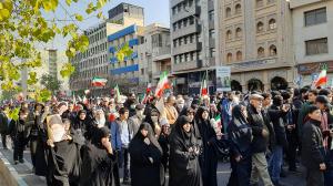 گزارش مصور از حماسه بصیرت‌مندانه ۲۲ دی و حضور دشمن‌شکن تهرانی‌ها/تصاویر