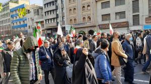 گزارش مصور از حماسه بصیرت‌مندانه ۲۲ دی و حضور دشمن‌شکن تهرانی‌ها/تصاویر