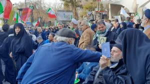 گزارش مصور از حماسه بصیرت‌مندانه ۲۲ دی و حضور دشمن‌شکن تهرانی‌ها/تصاویر
