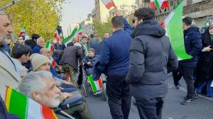 گزارش مصور از حماسه بصیرت‌مندانه ۲۲ دی و حضور دشمن‌شکن تهرانی‌ها/تصاویر
