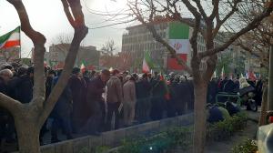 گزارش مصور از حماسه بصیرت‌مندانه ۲۲ دی و حضور دشمن‌شکن تهرانی‌ها/تصاویر