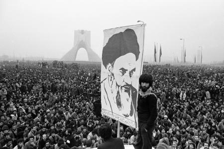عظیم‌ترین استقبال تاریخ طراحی شد 