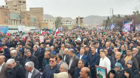 خروش ماندگار و بی‌نظیر ایلام در راهپیمایی ۲۲ بهمن‌ماه
