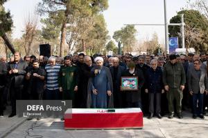 مراسم تدفین مادر جاویدالاثر حاج احمد متوسلیان/تصاویر