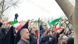 بیعت مردم سمنان با امام خامنه‌ای جوان در قاب تصویر/تصاویر