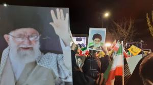 بیعت مردم سمنان با امام خامنه‌ای جوان در قاب تصویر/تصاویر