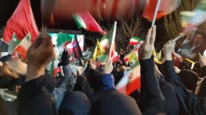 بیعت مردم سمنان با امام خامنه‌ای جوان در قاب تصویر/تصاویر