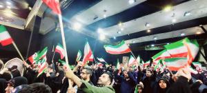 بی‌هراس زیر آتش دشمن