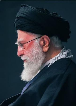 صبح دلتنگی رهبر و فرماندهان شهید
