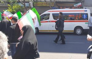 گزارش تصویری از حضور مردم  تهران در اربعین رهبر شهید/تصاویر