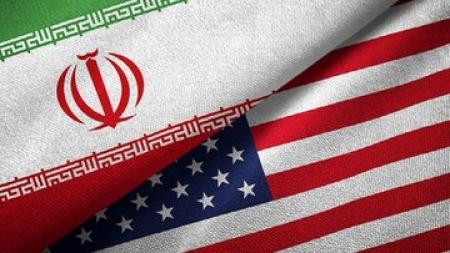 چرا کسی چیزی نمی‌گوید؟!