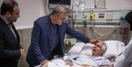 عیادت مسئولان فرهنگی بنیاد از جانباز اسرافیلی