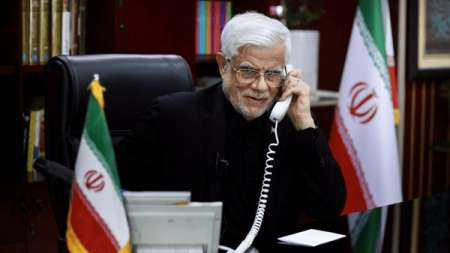 تماس تلفنی معاون اول رئیس‌جمهور با جانباز لانچری