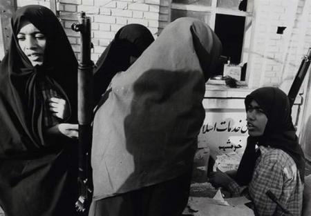 اسلحه همه خراب شد الا مریم امجدی