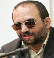 چرا مؤمن باید هم سنگر بگیرد و هم آماده شهادت باشد؟