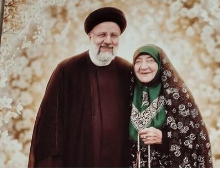 عیادت معاون بنیاد شهید از مادر شهید رئیسی