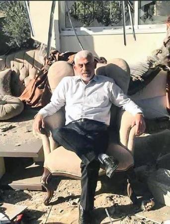 موسوی: با تولید آثار فاخر هنری و ادبی یاد شهدای لامرد را زنده نگهداریم 