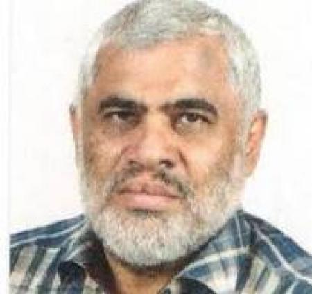 گاهی ضربه اصلی دشمن از غفلت مسئولان داخلی است 