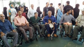 بازدید جانبازان از برج میلاد