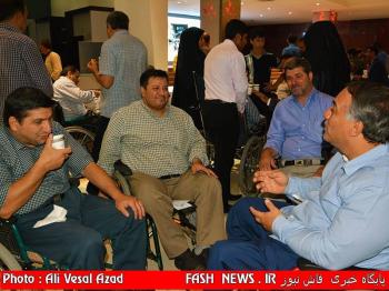 گزارش مصور بازدید جانبازان از باغ موزه دفاع مقدس