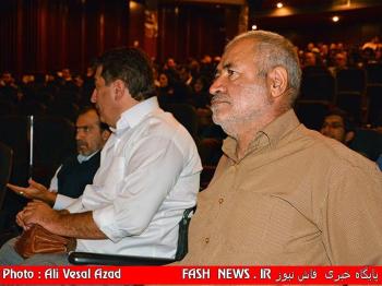 گزارش مصور بازدید جانبازان از باغ موزه دفاع مقدس