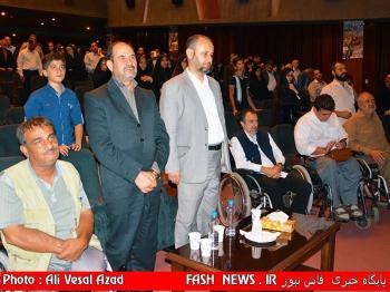 گزارش مصور بازدید جانبازان از باغ موزه دفاع مقدس