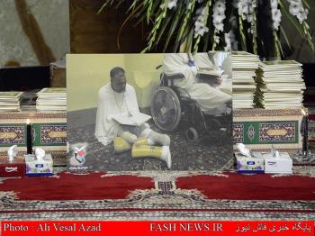 مراسم هفتمین روز شهادت جانباز موسوی/تصاویر