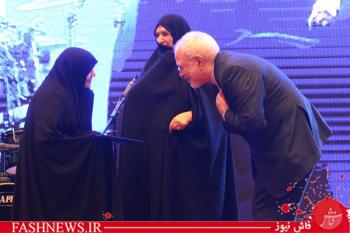 خانواده شهدا و ایثارگران وزارت خارجه مورد تجلیل قرار گرفتند