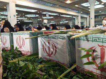 دعای عرفه مصلی تهران وتشیع ۶ شهید گمنام