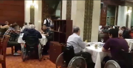 عیدی امام رئوف به جانبازان ورزشکار تهران/فیلم