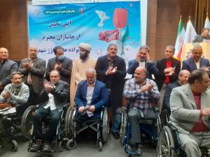 بسیجیان و مدیران شرکت سایپا مقام جانبازان و ایثارگران را گرامی داشتند/تصاویر