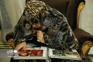 دیدار با مادر شهید مدفع حرم «سجاد عفتی»